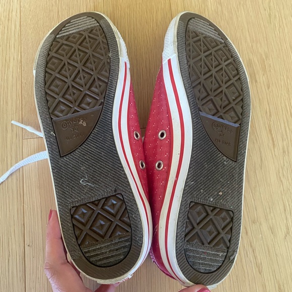 Red Converse All Stars - Picture 5 of 5